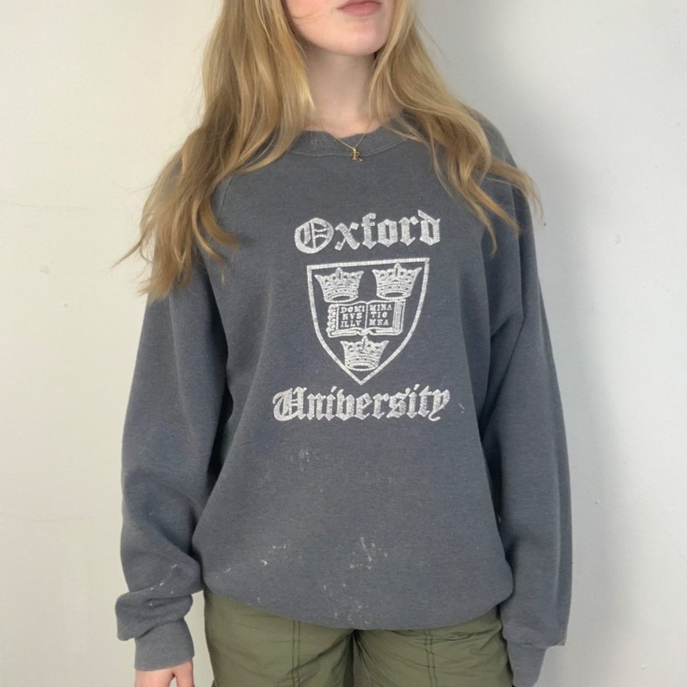 L - Oxford U Crewneck